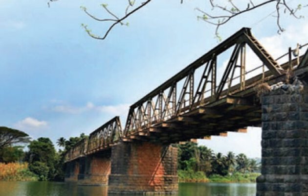 ಗುರುಪುರ ಸೇತುವೆ ತುರ್ತು ನಿರ್ವಹಣೆ ಕಾಮಗಾರಿ: ಸಂಚಾರ ಬದಲು