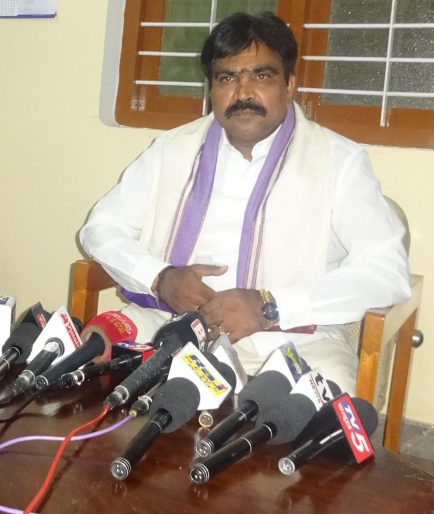 ಕಾಡಾನೆ ಹಾವಳಿ ನಿಯಂತ್ರಣಕ್ಕೆ ಅಗತ್ಯ ಕ್ರಮ: ಅರಣ್ಯ ಸಚಿವ ಆರ್.ಶಂಕರ್ ಭರವಸೆ