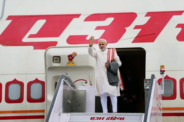 ಮೋದಿ ವಿದೇಶ ಪ್ರವಾಸಕ್ಕೆ ಬರೋಬ್ಬರಿ 355 ಕೋಟಿ ರೂ. ವೆಚ್ಚ