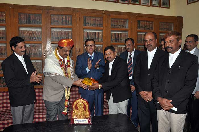 ನಿವೃತ್ತ ನ್ಯಾಯಾಧೀಶರಿಗೆ ಬೀಳ್ಕೊಡುಗೆ