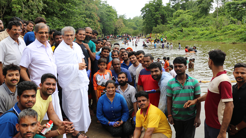ಬೆಳ್ತಂಗಡಿ: ನದಿಯ ಸ್ವಚ್ಛತಾ ಕಾರ್ಯಕ್ರಮ