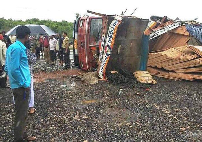 ಹೊನ್ನಾವರ: ಲಾರಿಗಳ ನಡುವೆ ಮುಖಾಮುಖಿ ಢಿಕ್ಕಿ; ಚಾಲಕ ಸ್ಥಳದಲ್ಲೇ ಮೃತ್ಯು