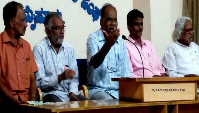 ಹಿಂದುತ್ವ ರಾಜಕಾರಣದಿಂದ ದೇಶಕ್ಕೆ ಬಹುದೊಡ್ಡ ಗಂಡಾಂತರ: ಪ್ರೊ.ಮಹೇಶ್ ಚಂದ್ರಗುರು