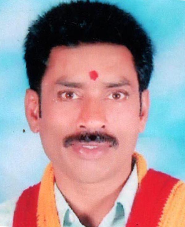 ಹೆಚ್ಚು ಶುಲ್ಕ ವಿಧಿಸುವ ಖಾಸಗಿ ಶಾಲೆಗಳ ವಿರುದ್ಧ ಪ್ರತಿಭಟನೆ: ರೈತ ಸಂಘದ ಮುಖಂಡ ಹಳೇಕೆರೆ ರಘು