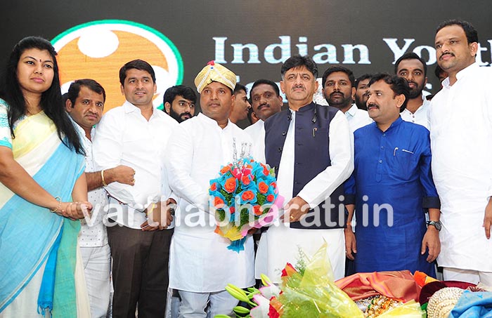 ಮುತಾಲಿಕ್ ಮುಖಕ್ಕೆ ಮಸಿ ಬಳಿದ ಯುವಕನಿಗೆ ಜಾಮೀನು ಕೊಡಿಸಿದ್ದೆ: ಸಚಿವ ಡಿ.ಕೆ.ಶಿವಕುಮಾರ್