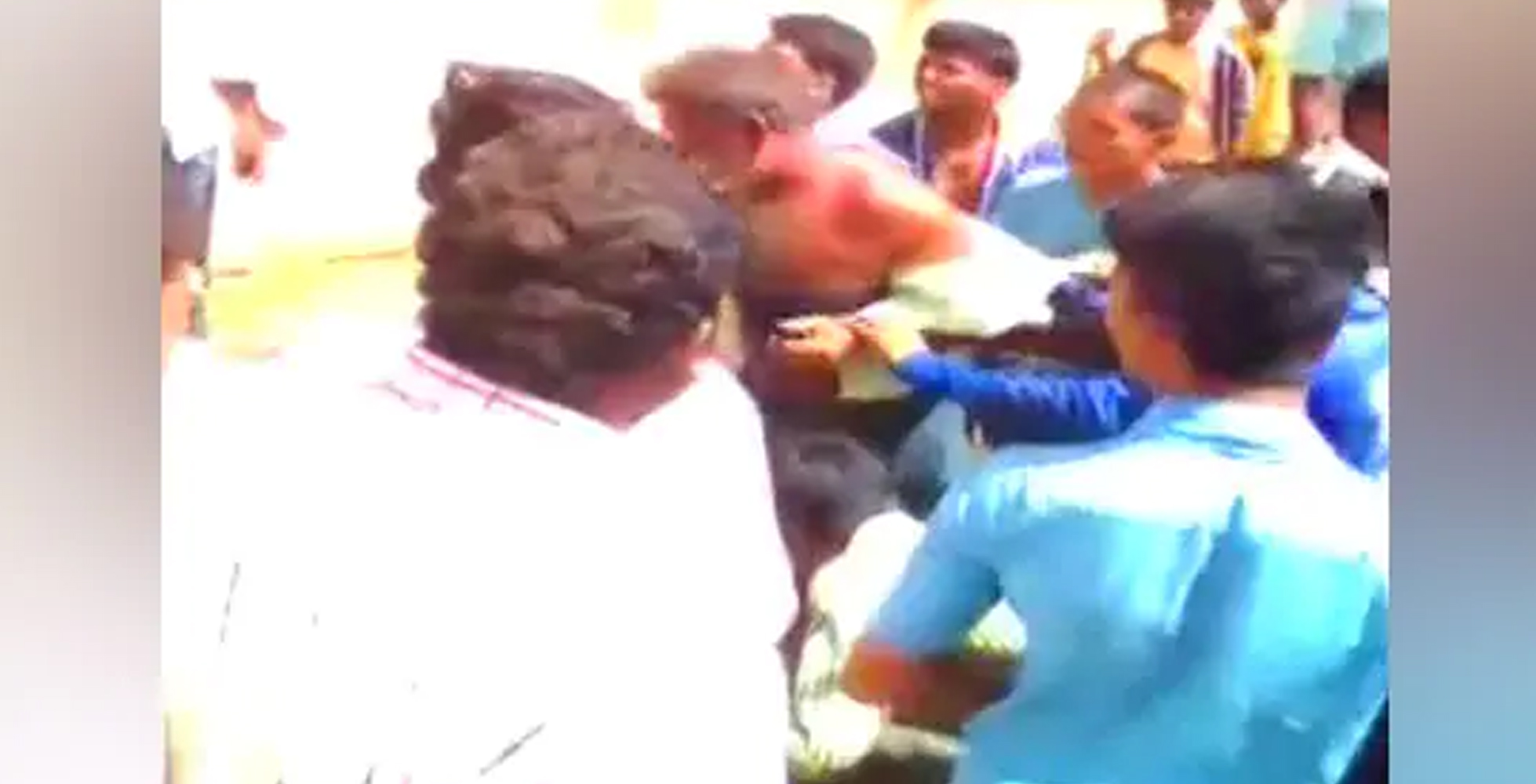 ಮಕ್ಕಳ ಅಪಹರಣ ವದಂತಿ: ಗ್ರಾಮಸ್ಥರಿಂದ ಐವರ ಹತ್ಯೆ