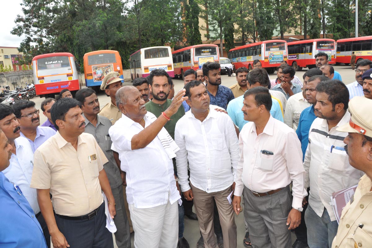 ಕೆಎಸ್‍ಆರ್‍ಟಿಸಿ ಬಸ್‍ನಿಲ್ದಾಣಗಳನ್ನು ಅಂತರಾಷ್ಟ್ರೀಯ ಮಟ್ಟದಲ್ಲಿ ಅಭಿವೃದ್ದಿ ಪಡಿಸುವ ಬಗ್ಗೆ ಚಿಂತನೆ: ಸಚಿವ ತಮ್ಮಣ್ಣ