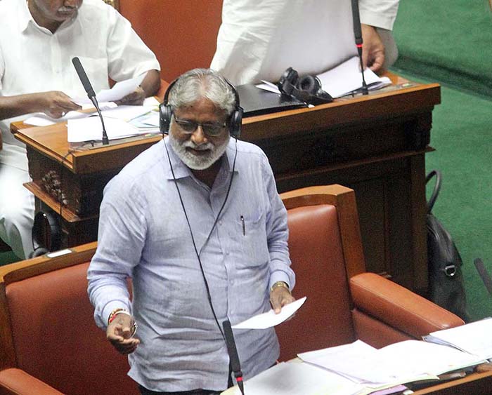 ಹತ್ತು ದಿನಗಳಲ್ಲಿ 10 ಸಾವಿರ ಶಾಲಾ ಶಿಕ್ಷಕರ ನೇಮಕ: ಪ್ರಾಥಮಿಕ ಶಿಕ್ಷಣ ಸಚಿವ ಮಹೇಶ್