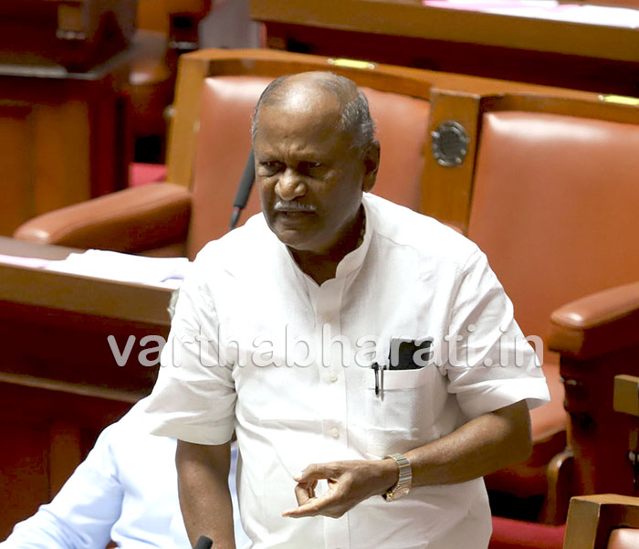 ಸರಕಾರ ಅನುದಾನ ಒದಗಿಸಿದರೆ ವಿದ್ಯಾರ್ಥಿಗಳಿಗೆ ಉಚಿತ ಬಸ್ ಪಾಸ್: ಸಚಿವ ಡಿ.ಸಿ ತಮ್ಮಣ್ಣ