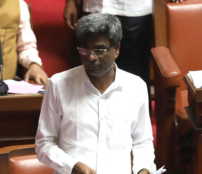 ವಕ್ಫ್ ಆಸ್ತಿ ಕಬಳಿಕೆ ಸಂಬಂಧ ಅನ್ವರ್‌ ಮಾಣಿಪ್ಪಾಡಿ ವರದಿ: ಸಿಬಿಐ ತನಿಖೆಗೆ ವಹಿಸಲು ಬಿಜೆಪಿ ಒತ್ತಾಯ