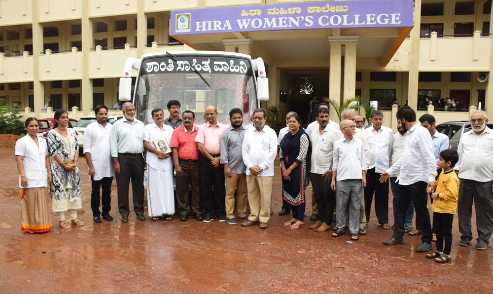 ಸಂಚಾರಿ ಗ್ರಂಥಾಲಯಗಳು ಸ್ವಸ್ಥ ಸಮಾಜದ ಗೌರವದ ಸಂಕೇತ:  ಪ್ರೊ. ಸೋಮಣ್ಣ