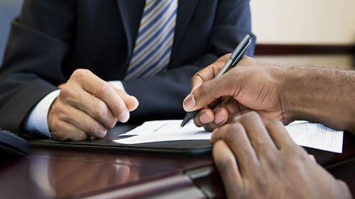 ರೈತರ ಹೆಸರಲ್ಲಿ 5,400 ಕೋಟಿ ರೂ. ಸಾಲ ಪಡೆದ ಉದ್ಯಮಿ !