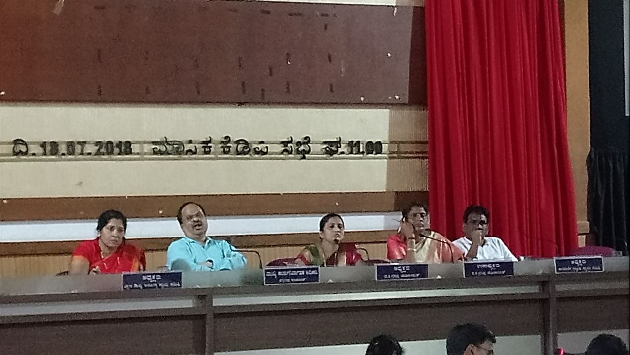 ವೆನ್ಲಾಕ್: ರೋಗಿಗಳೊಂದಿಗೆ ಸದ್ವರ್ತನೆಗೆ ಕೆಡಿಪಿ ಸೂಚನೆ