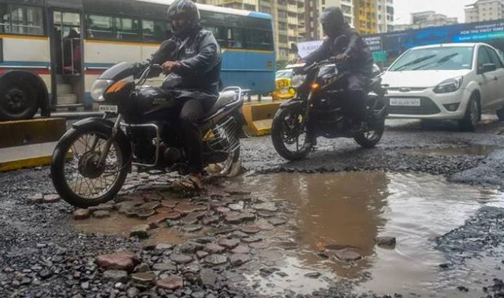 ರಸ್ತೆ ಹೊಂಡದಿಂದ ಆಗುವ ಅಪಘಾತ: ಸುಪ್ರೀಂ ಆತಂಕ