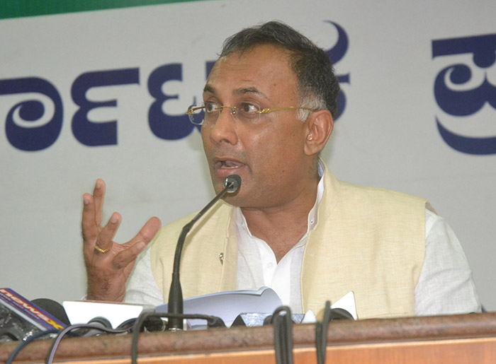 ಶೀಘ್ರವೇ ಕೆಪಿಸಿಸಿ ಪುನಾರಚನೆ: ದಿನೇಶ್‌ ಗುಂಡೂರಾವ್