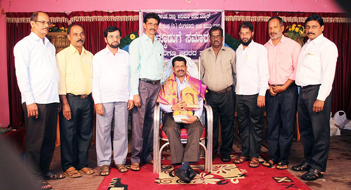 ಪದೋನ್ನತಿಗೊಂಡ ಕಾಪು ಮೆಸ್ಕಾಂ ಅಧಿಕಾರಿಗೆ ಬೀಳ್ಕೊಡುಗೆ