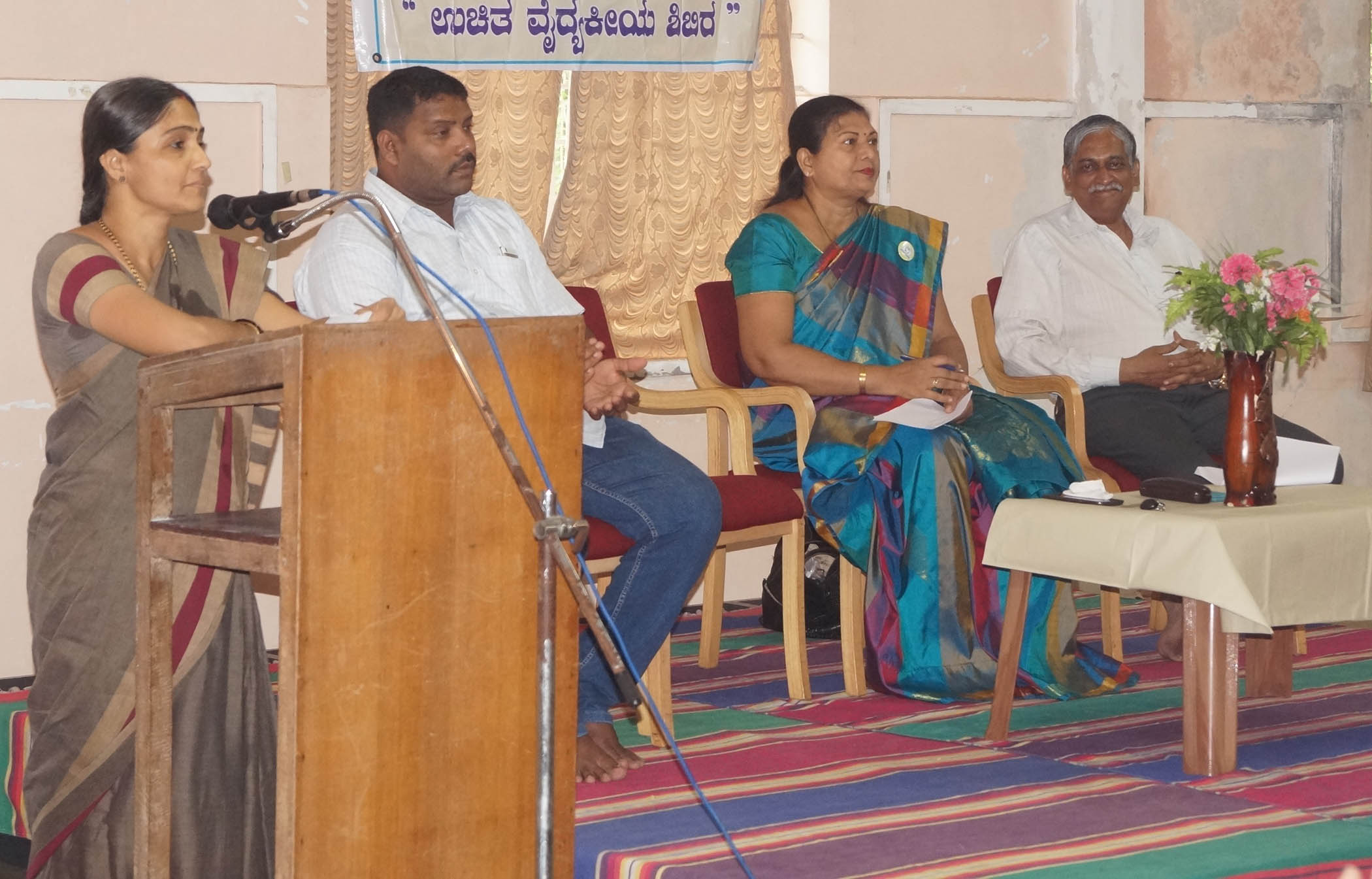 ರಿಕ್ಷಾ ಚಾಲಕರಿಗೆ ಉಚಿತ ಆರೋಗ್ಯ ತಪಾಸಣಾ ಶಿಬಿರ