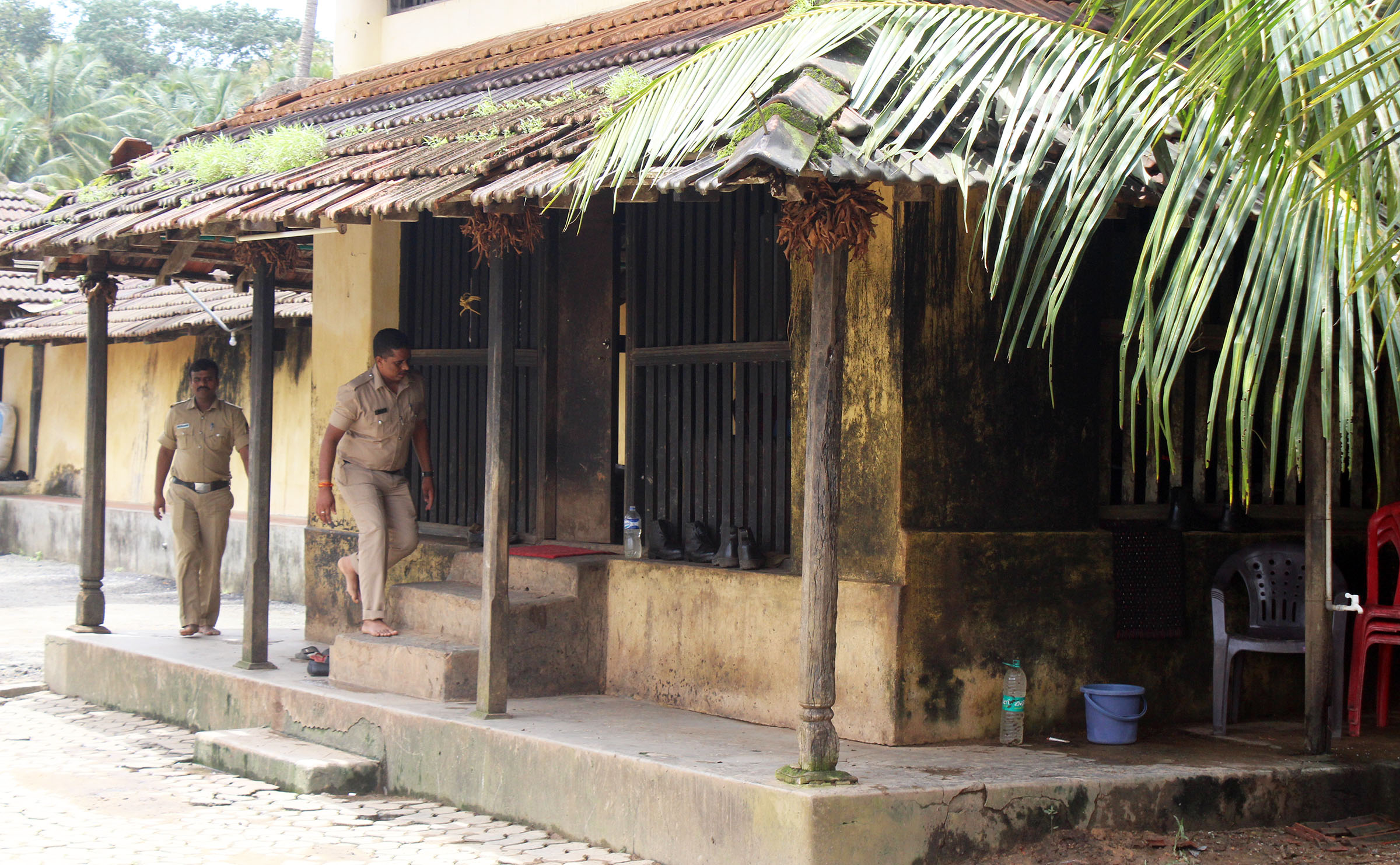 ಶಿರೂರು ಮೂಲಮಠದಲ್ಲಿ ಎಸ್ಪಿಯಿಂದ ತನಿಖೆ: ಮಾಹಿತಿ ಸಂಗ್ರಹ