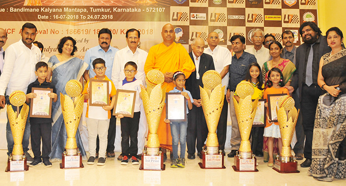 ತುಮಕೂರು: 32ನೇ ರಾಷ್ಟ್ರೀಯ ಚೆಸ್ ಚಾಂಪಿಯನ್ ಶಿಫ್: ಅಮೋಘ ಬಿಸ್ಟ್, ಲಕ್ಷಣ ಸುಬ್ರಮಣಿ ಚಾಂಪಿಯನ್ಸ್