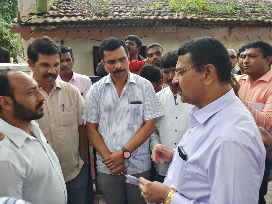 ಚಿಕ್ಕಮಗಳೂರು: ಮೂಲಸೌಕರ್ಯಕ್ಕಾಗಿ ಕಲ್ಲೊಡ್ಡಿ ನಿವಾಸಿಗಳಿಂದ ಧರಣಿ