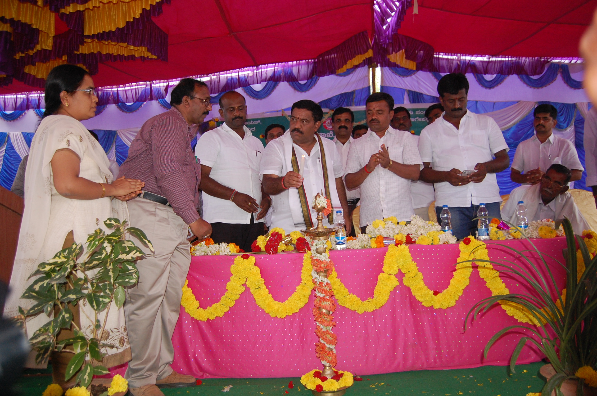 ತಾಲೂಕಿನ ಎಲ್ಲಾ ಕೆರೆಗಳಿಗೆ ನೀರು ಹರಿಸದಿದ್ದರೆ ರಾಜಕೀಯ ನಿವೃತ್ತಿ: ಶಾಸಕ ಸುಬ್ಬಾರೆಡ್ಡಿ