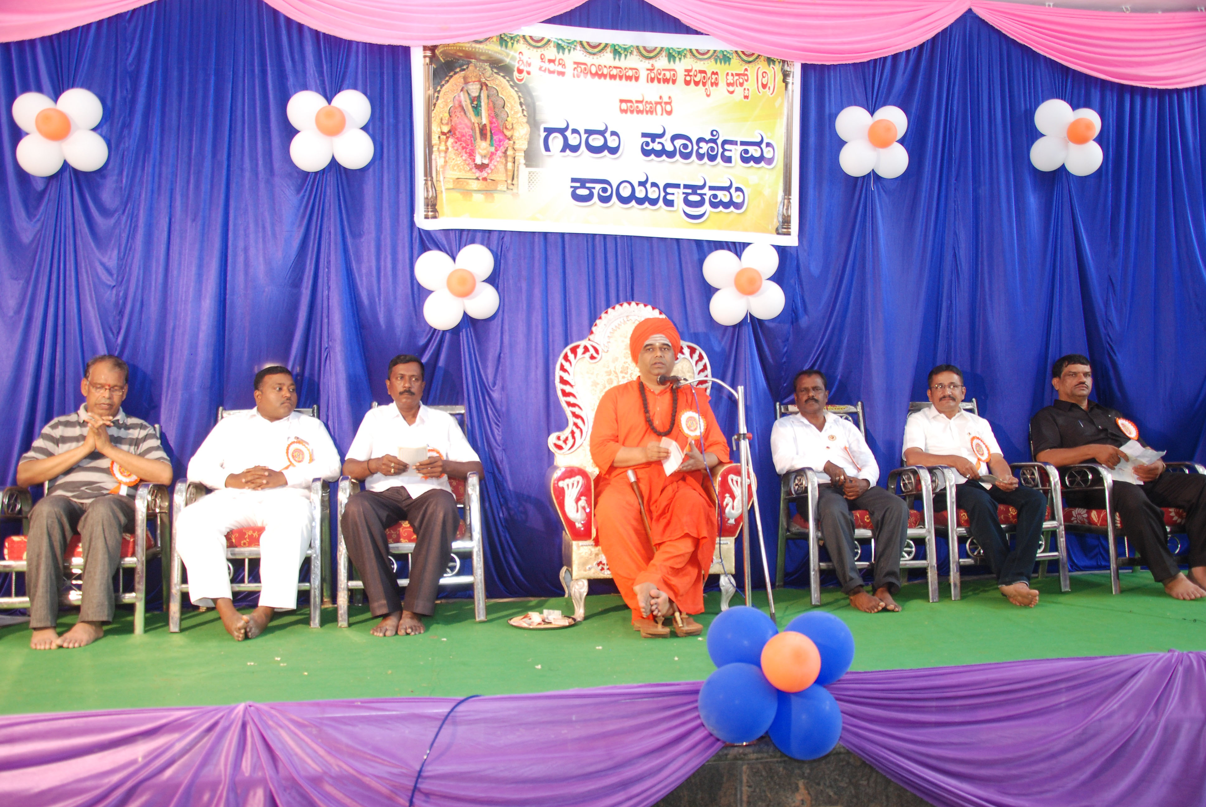 ಅಭಿವೃದ್ಧಿ ವಿಚಾರದಲ್ಲಿ ತಾರತಮ್ಯ ಮಾಡಿದರೆ ಮಠಾಧೀಶರಿಂದ ಉ.ಕ ಪ್ರತ್ಯೇಕಕ್ಕೆ ಬೆಂಬಲ: ದಿಂಗಾಲೇಶ್ವರ ಸ್ವಾಮೀಜಿ