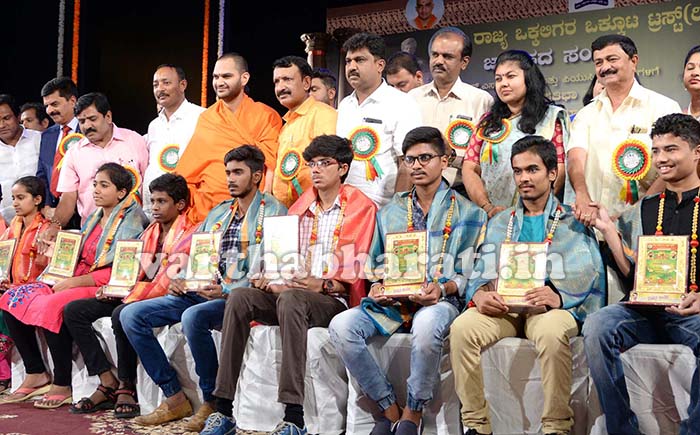 ಕುಮಾರಸ್ವಾಮಿ ಮಾತಿಗೆ ಅಪಾರ್ಥ ಕಲ್ಪಿಸುವುದು ಸರಿಯಲ್ಲ: ನಂಜಾವಧೂತ ಸ್ವಾಮೀಜಿ