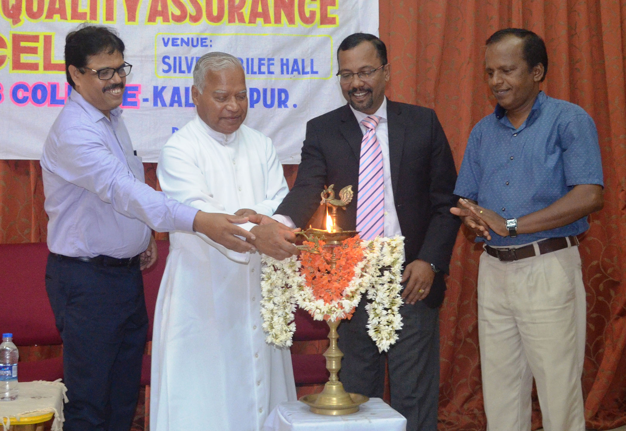 ಅಧ್ಯಾಪಕರು ಅಧ್ಯಯನಶೀಲರಾಗಿರಬೇಕು: ಫಾ.ಲಾರೆನ್ಸ್ ಡಿಸೋಜ