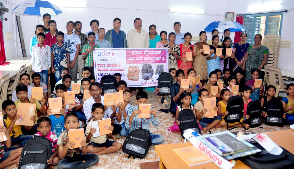 ಪಡುಬಿದ್ರೆ: 3026 ವಿದ್ಯಾರ್ಥಿಗಳಿಗೆ ಶಿಕ್ಷಣ ಪರಿಕರಗಳ ವಿತರಣೆ