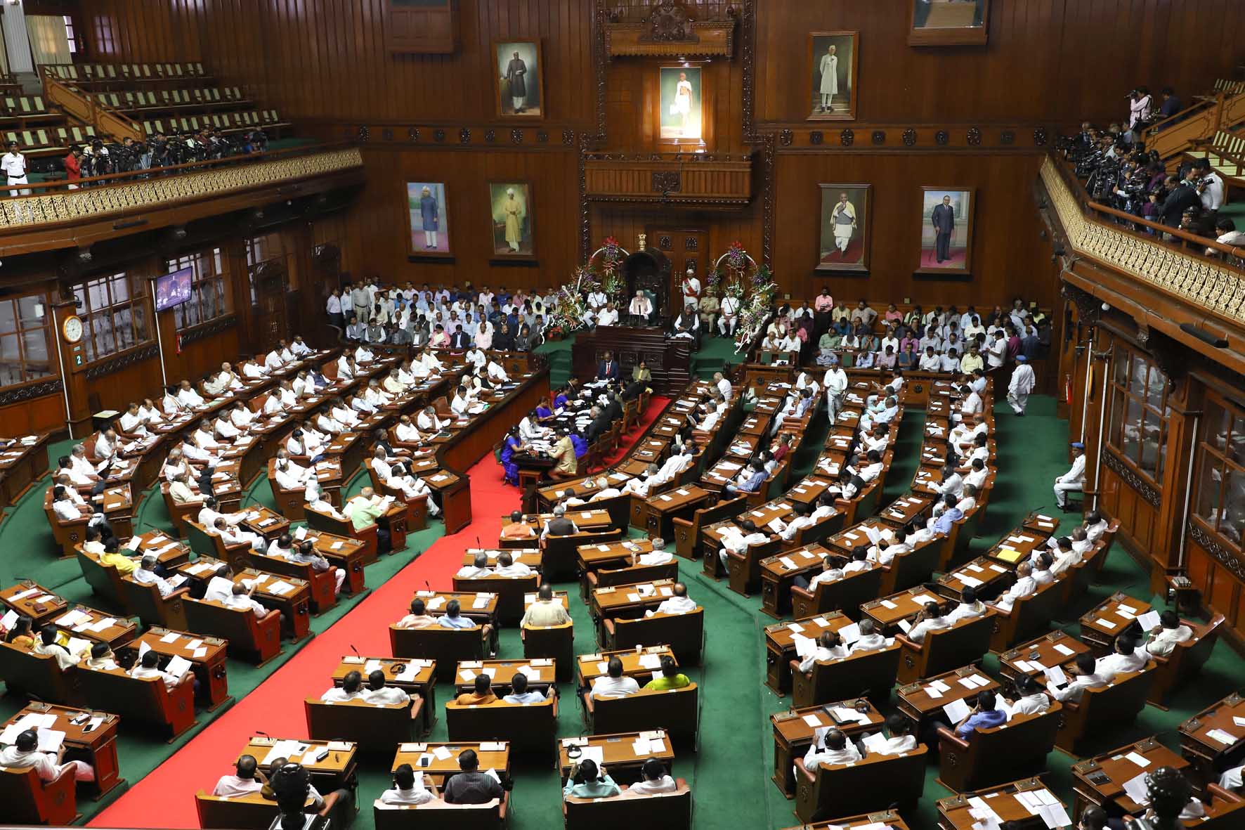 ಸದನದಲ್ಲಿ ಪ್ರತಿಧ್ವನಿಸಿದ ಮರಳು ಮಾಫಿಯಾ