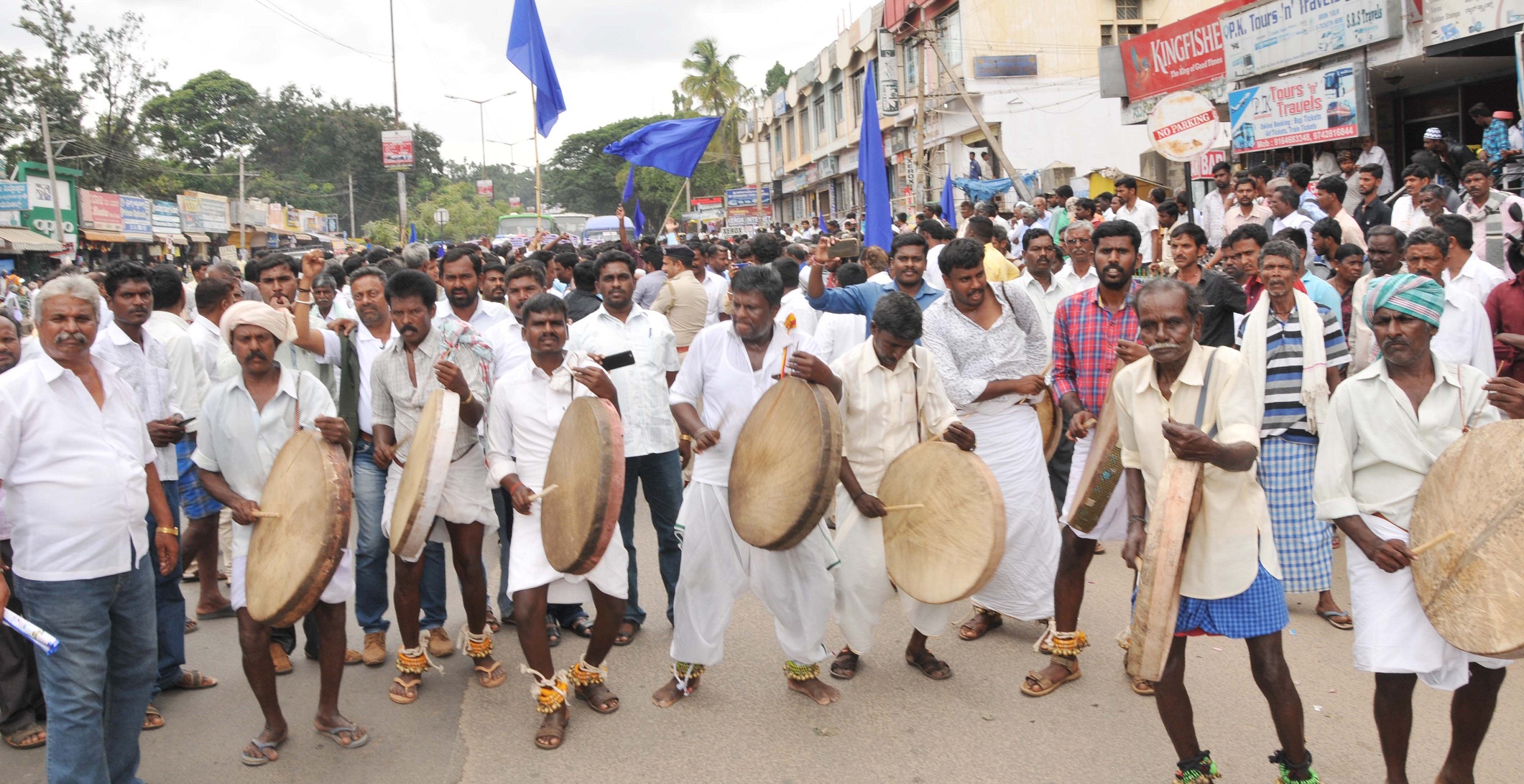 ತುಮಕೂರು: ಒಳ ಮೀಸಲಾತಿ ಜಾರಿಗೆ ಒತ್ತಾಯಿಸಿ ದಸಂಸ ಧರಣಿ