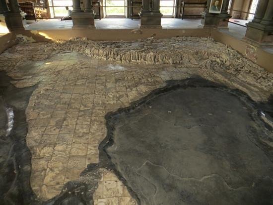 ವಾರಣಾಸಿಯ ಈ ವಿಶಿಷ್ಟ ಮಂದಿರದಲ್ಲಿದೆ ಅವಿಭಜಿತ ಭಾರತದ ಅಮೃತಶಿಲೆಯ ನಕ್ಷೆ