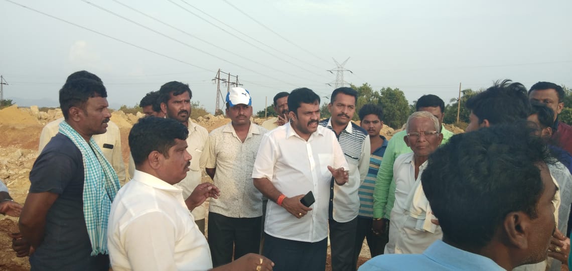 ಎತ್ತಿನ ಹೊಳೆ ಯೋಜನೆ: ಸೂಕ್ತ ಪರಿಹಾರ ನೀಡುವವರೆಗೆ ಕಾಮಗಾರಿ ಸ್ಥಗಿತಕ್ಕೆ ಶಾಸಕ ಗೌರಿಶಂಕರ್ ಸೂಚನೆ