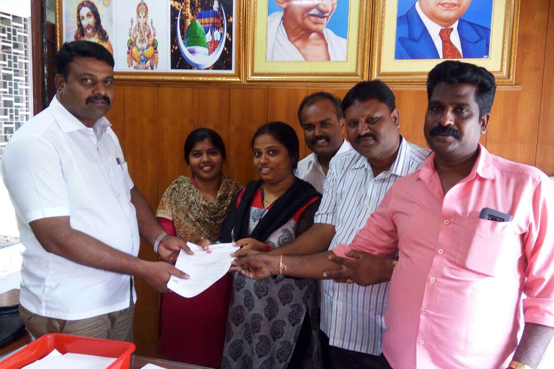 ಶಿವಮೊಗ್ಗ: ಕನ್ನಡದಲ್ಲಿ ಬೈಲಾ ವಿವರ ನೀಡಲು, ವಿಶೇಷ ಸಭೆ ಮುಂದೂಡಲು ಆಗ್ರಹಿಸಿ ಮೇಯರ್, ಆಯುಕ್ತರಿಗೆ ಮನವಿ