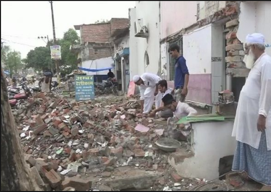 ಕುಂಭಮೇಳಕ್ಕೆ ಜಾಗ ನೀಡಲು ಮಸೀದಿಗಳನ್ನು ತೆರವುಗೊಳಿಸಿದ ಮುಸ್ಲಿಮರು