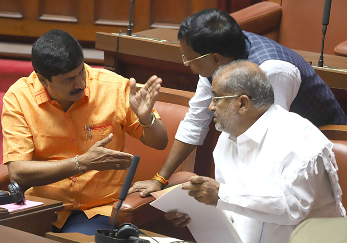 ಕೃಷಿ ವಿವಿ ಸಮಸ್ಯೆಗೆ ಶೀಘ್ರ ಪರಿಹಾರ: ಸಚಿವ ಜಿ.ಟಿ.ದೇವೇಗೌಡ