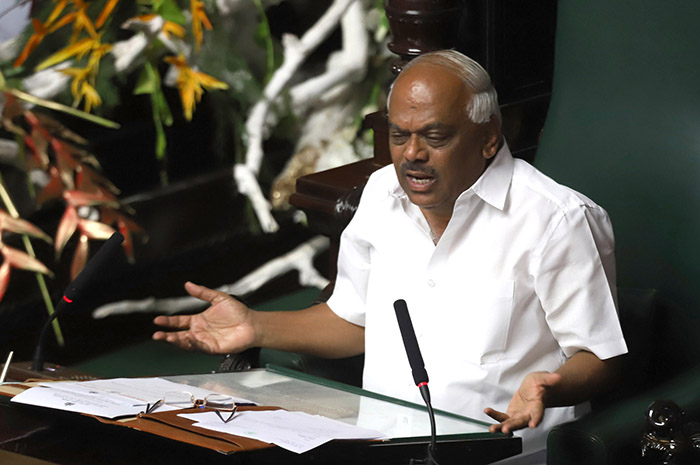 ದಿಲ್ಲಿಯಿಂದ ಅನುದಾನ ತರುವುದು ಒಂದು ಕಲೆ: ಸ್ಪೀಕರ್ ರಮೇಶ್‌ ಕುಮಾರ್