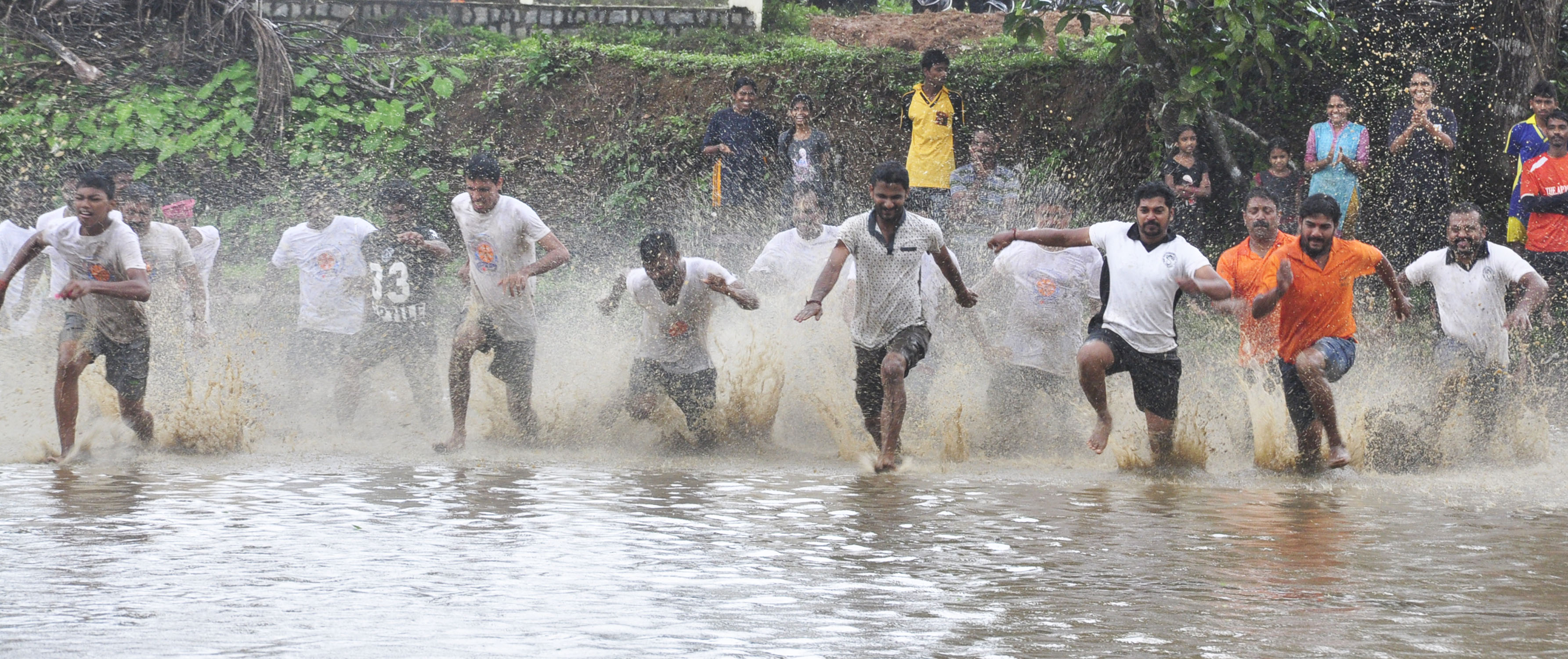 ಅಲೆವೂರಿನಲ್ಲಿ ‘ಕೆಸರ್ಡ್‌ ಒಂಜಿ ದಿನ’ ಗ್ರಾಮೀಣ ಕ್ರೀಡಾಕೂಟ