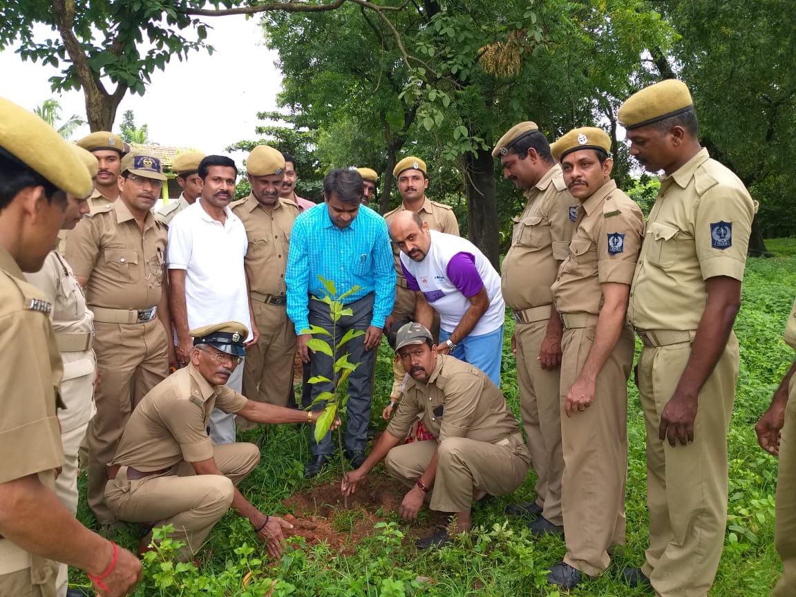ಪಣಂಬೂರು: ಗೃಹರಕ್ಷಕ ದಳದಿಂದ ವನಮಹೋತ್ಸವ