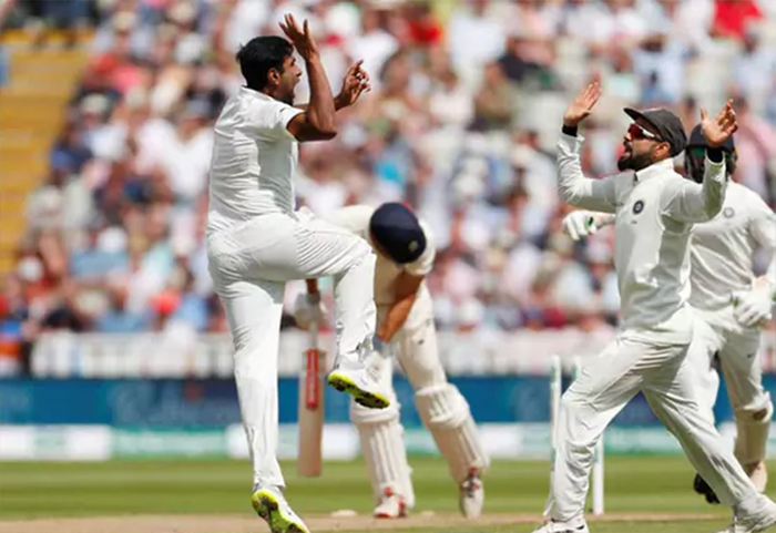 ಆಂಗ್ಲರಿಗೆ ರೂಟ್-ಬೈರ್‌ಸ್ಟೋವ್ ಆಸರೆ: ಅಶ್ವಿನ್ ಶೈನ್