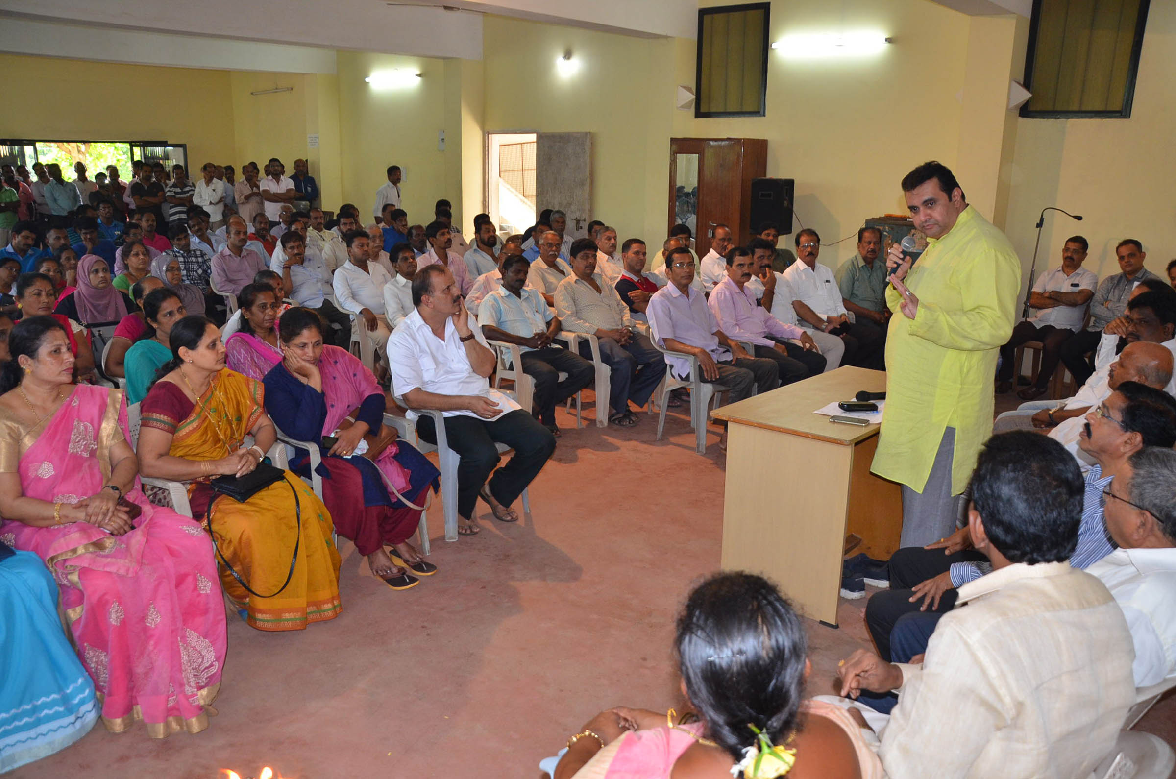 ‘ಸ್ವಚ್ಚ ಆಡಳಿತ ನೀಡಿದ ಕಾಂಗ್ರೆಸ್ ಪಕ್ಷವನ್ನು ಬೆಂಬಲಿಸಿ’