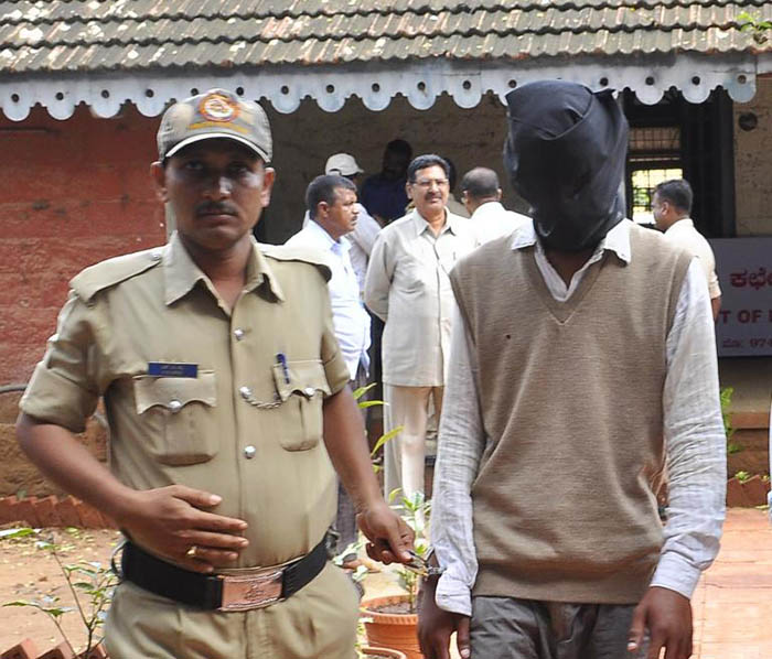 ಹಾವೇರಿ: ವಿದ್ಯಾರ್ಥಿನಿಯ ಸುಟ್ಟು ಹತ್ಯೆಗೈದ ಪ್ರಕರಣ; ಸೋದರ ಸಂಬಂಧಿ ಸೆರೆ