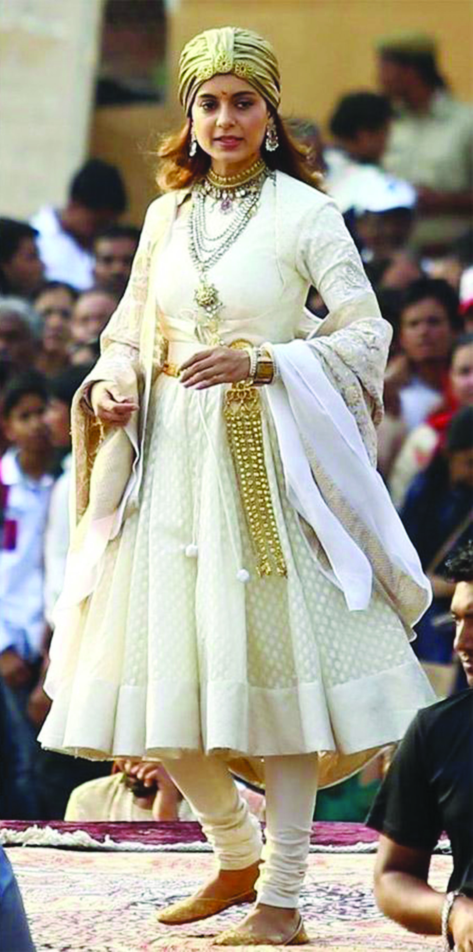 ಮಣಿಕರ್ಣಿಕ ಚಿತ್ರದಲ್ಲಿ ಗೋರಕ್ಷಣೆಗೆ ಕತ್ತರಿ