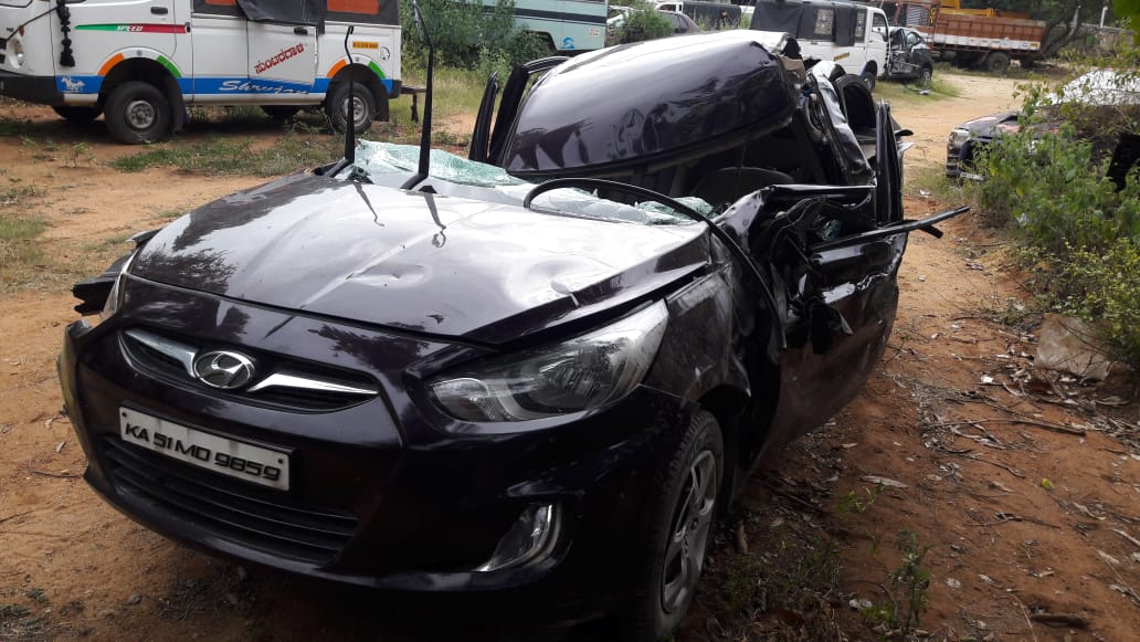 ಮಂಡ್ಯ: ಪ್ರತ್ಯೇಕ ರಸ್ತೆ ಅಪಘಾತಕ್ಕೆ ನಾಲ್ವರು ಬಲಿ