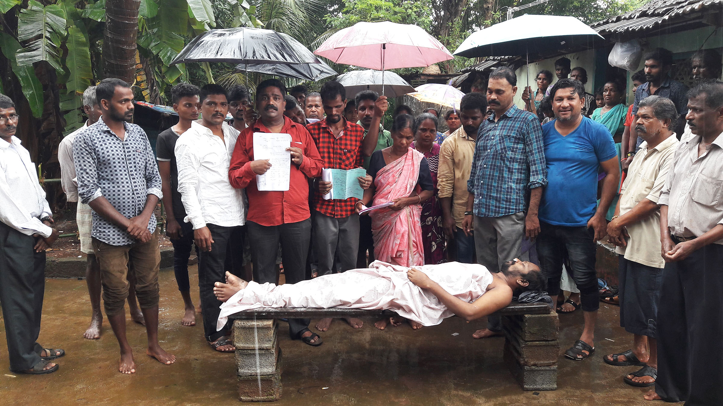 ಪೆರಂಪಳ್ಳಿಯ ದಲಿತ ಯುವಕ ಮೃತ್ಯು: ತನಿಖೆಗೆ ಒತ್ತಾಯಿಸಿ ಧರಣಿ