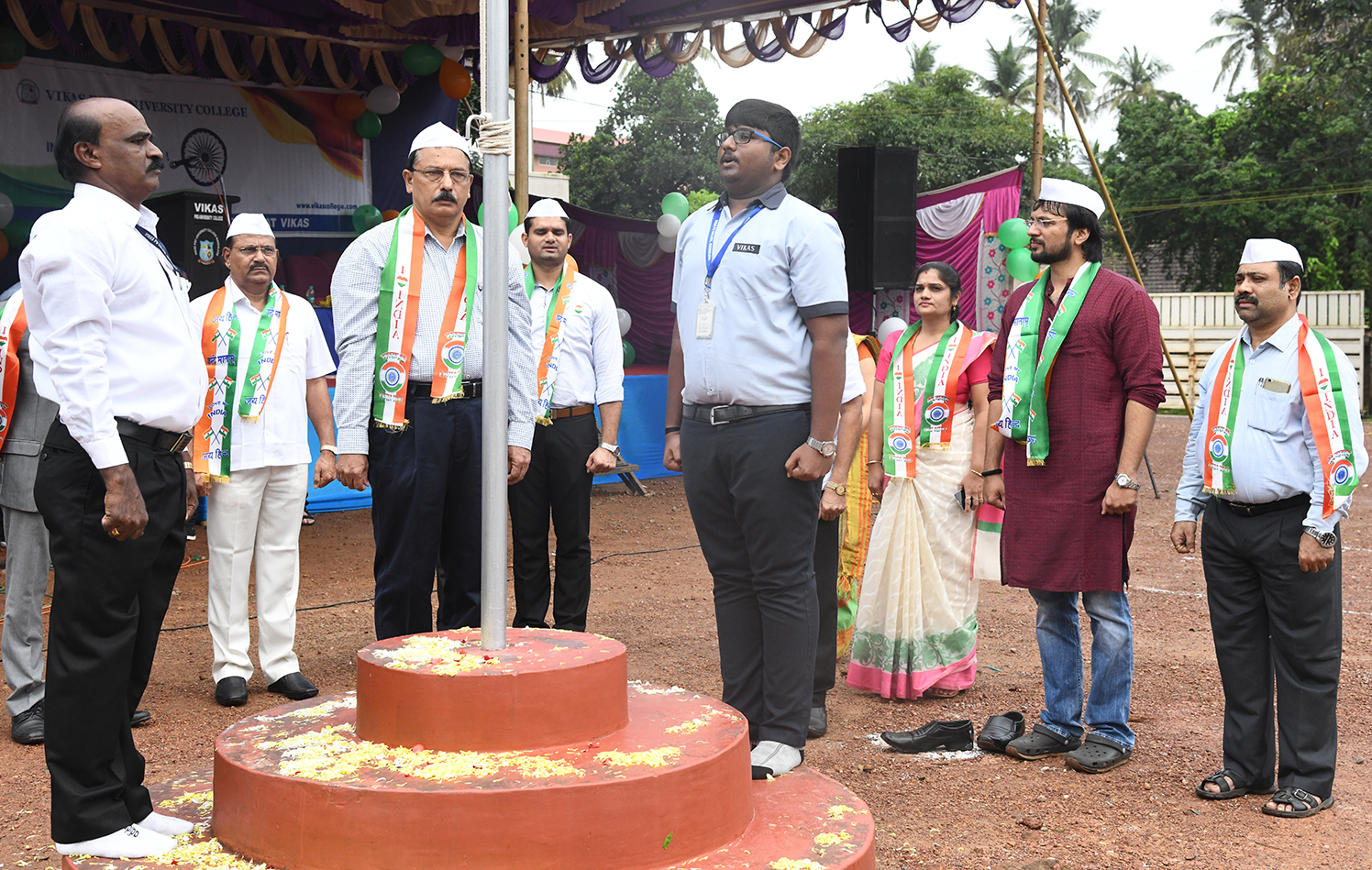 ಮಂಗಳೂರು: ವಿಕಾಸ್ ಕಾಲೇಜಿನಲ್ಲಿ ಸ್ವಾತಂತ್ರ್ಯೋತ್ಸವ