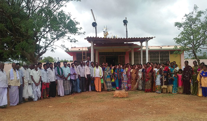 ಹನೂರು: ವಿವಿಧ ಧಾರ್ಮಿಕ ಕೇಂದ್ರಗಳಲ್ಲಿ ಸ್ವಚ್ಛತಾ ಕಾರ್ಯಕ್ರಮ