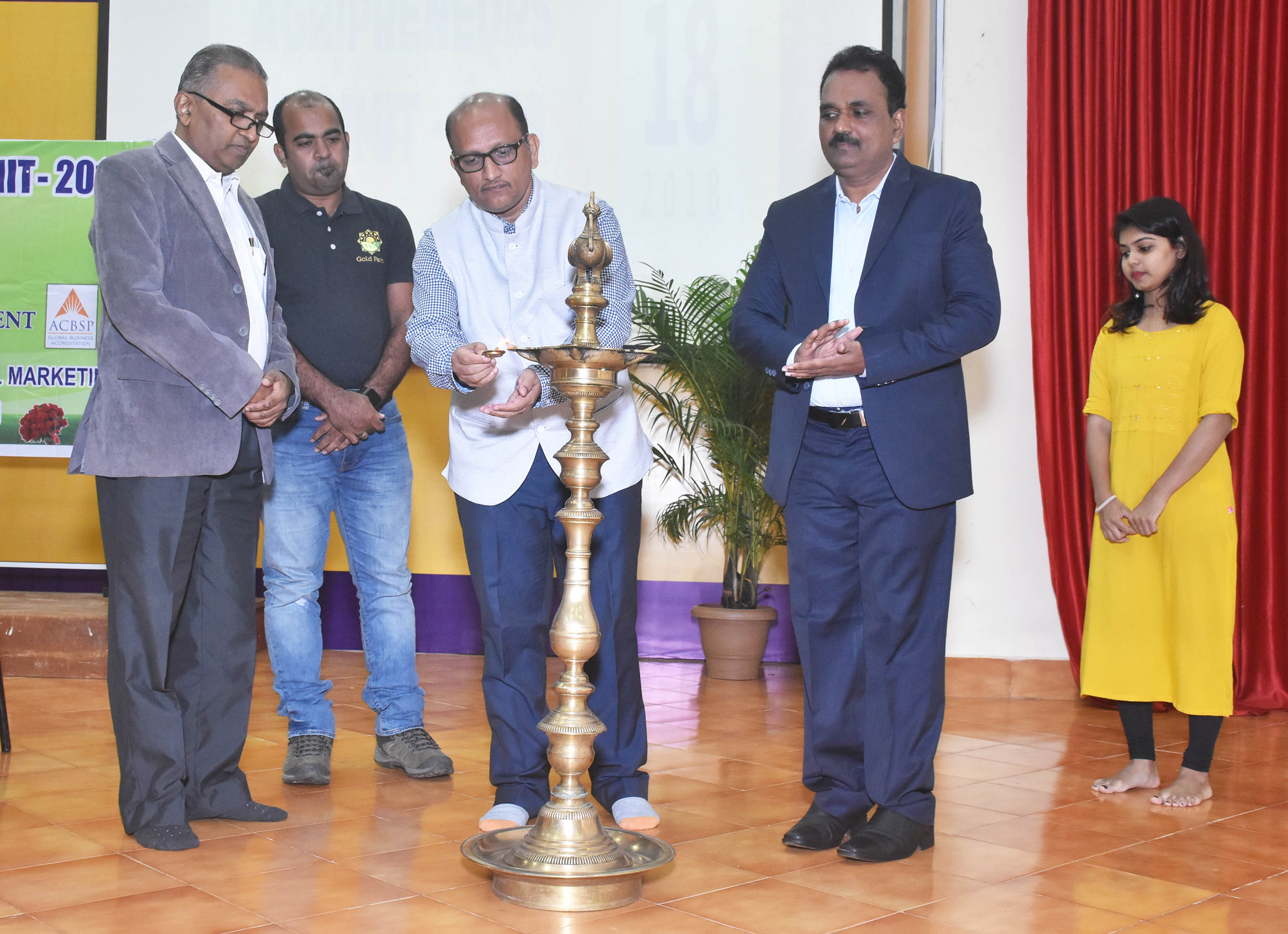 ಕೃಷಿ ಕೇವಲ ಸಂಸ್ಕೃತಿ ಅಲ್ಲ; ಅದು ವ್ಯವಹಾರವೂ ಹೌದು: -ಡಾ.ಚಂದ್ರಶೇಖರ್