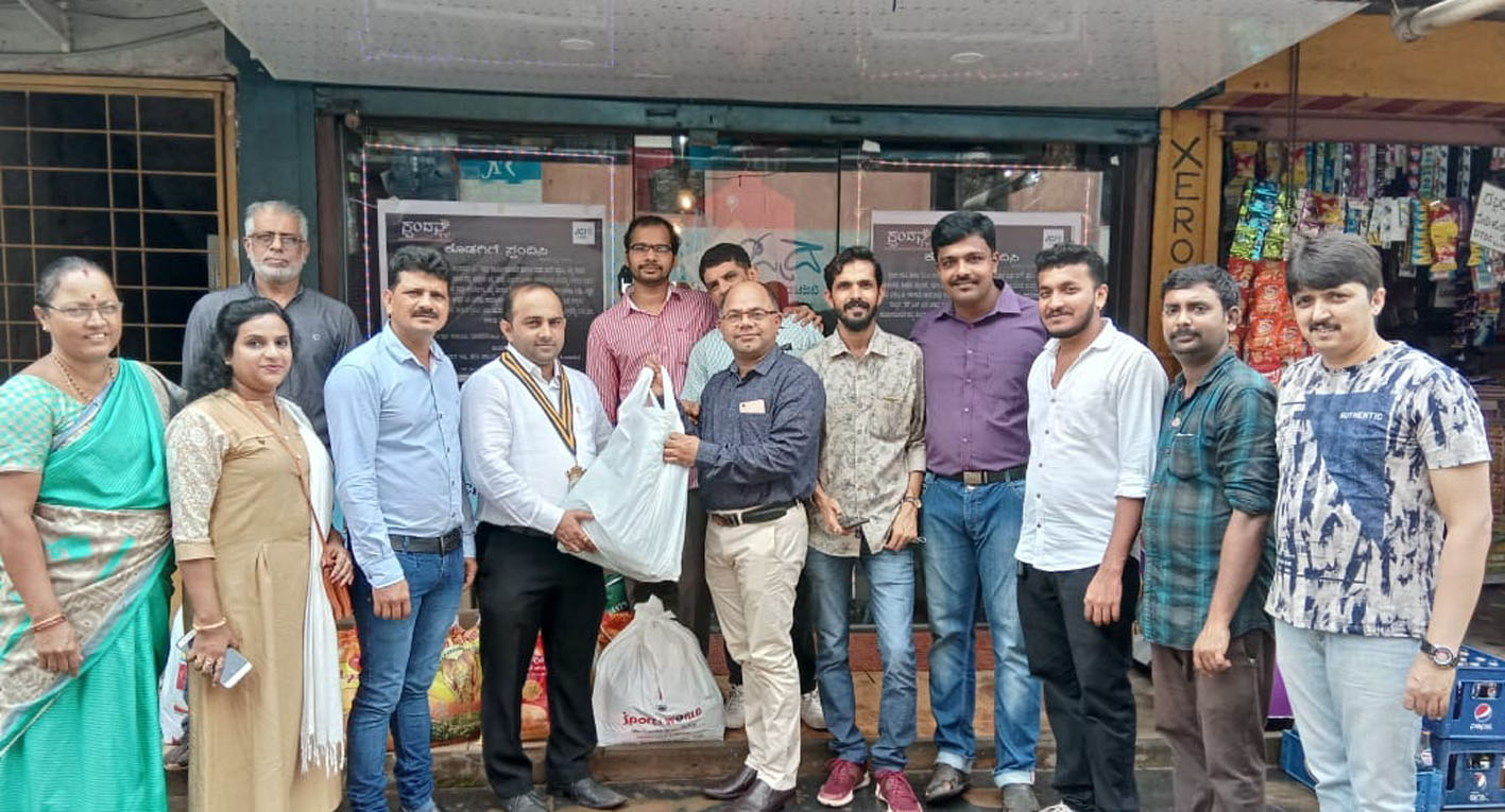 ನೆರೆ ಸಂತ್ರಸ್ಥರ ನಿಧಿ ಸಂಗ್ರಹ ಕೇಂದ್ರಕ್ಕೆ ಚಾಲನೆ