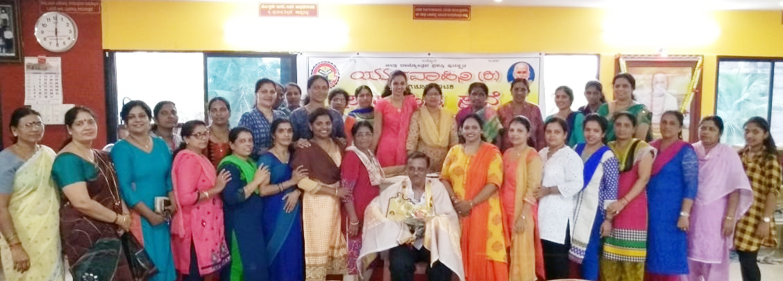 ಯುವವಾಹಿನಿ ಮಂಗಳೂರು ಮಹಿಳಾ ಘಟಕದಿಂದ ಯೋಧರಿಗೆ ಗೌರವ